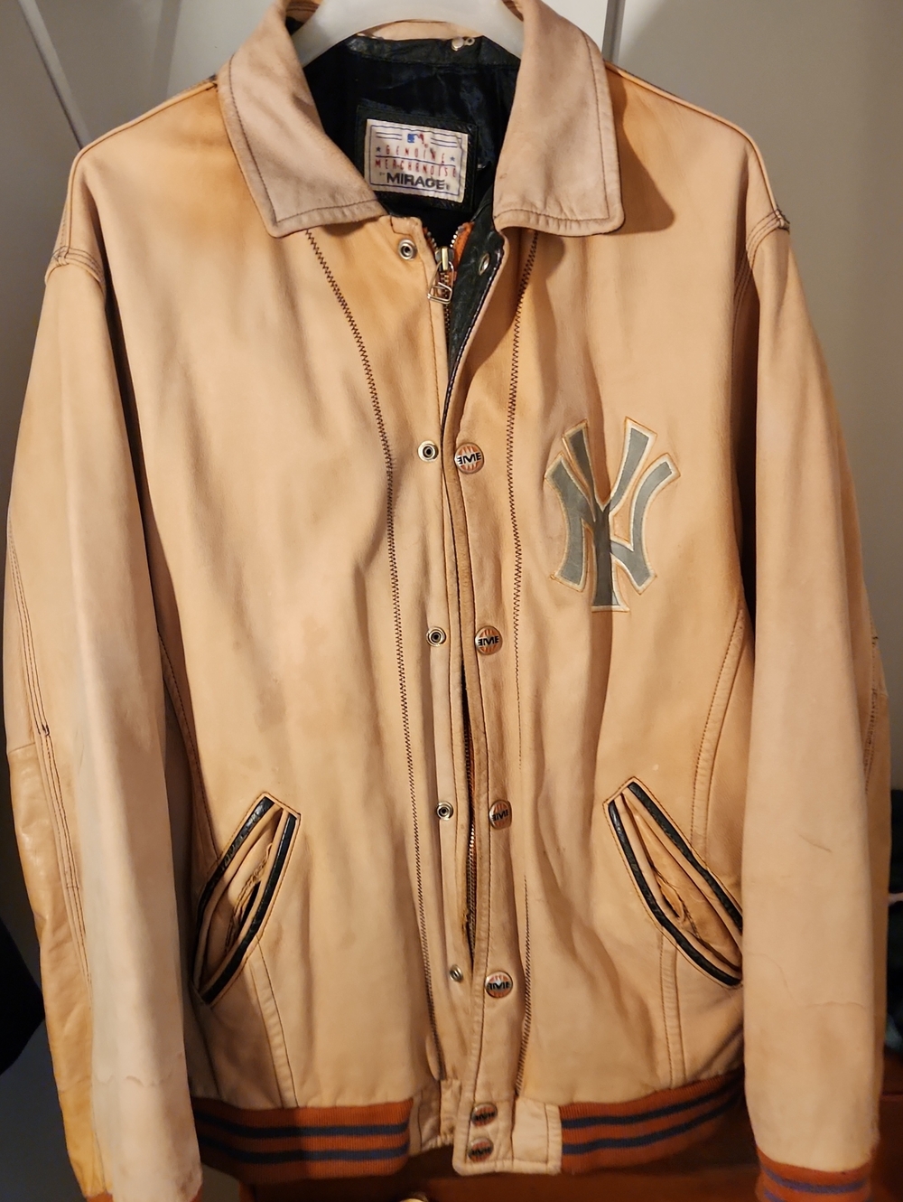 Men's YANKEE Leather Bomber Jacket with NY Logo On Front